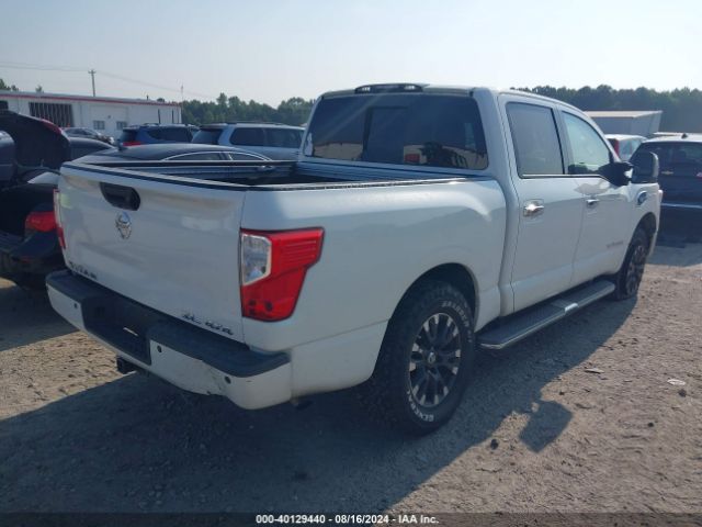 Photo 3 VIN: 1N6AA1E53HN519342 - NISSAN TITAN 