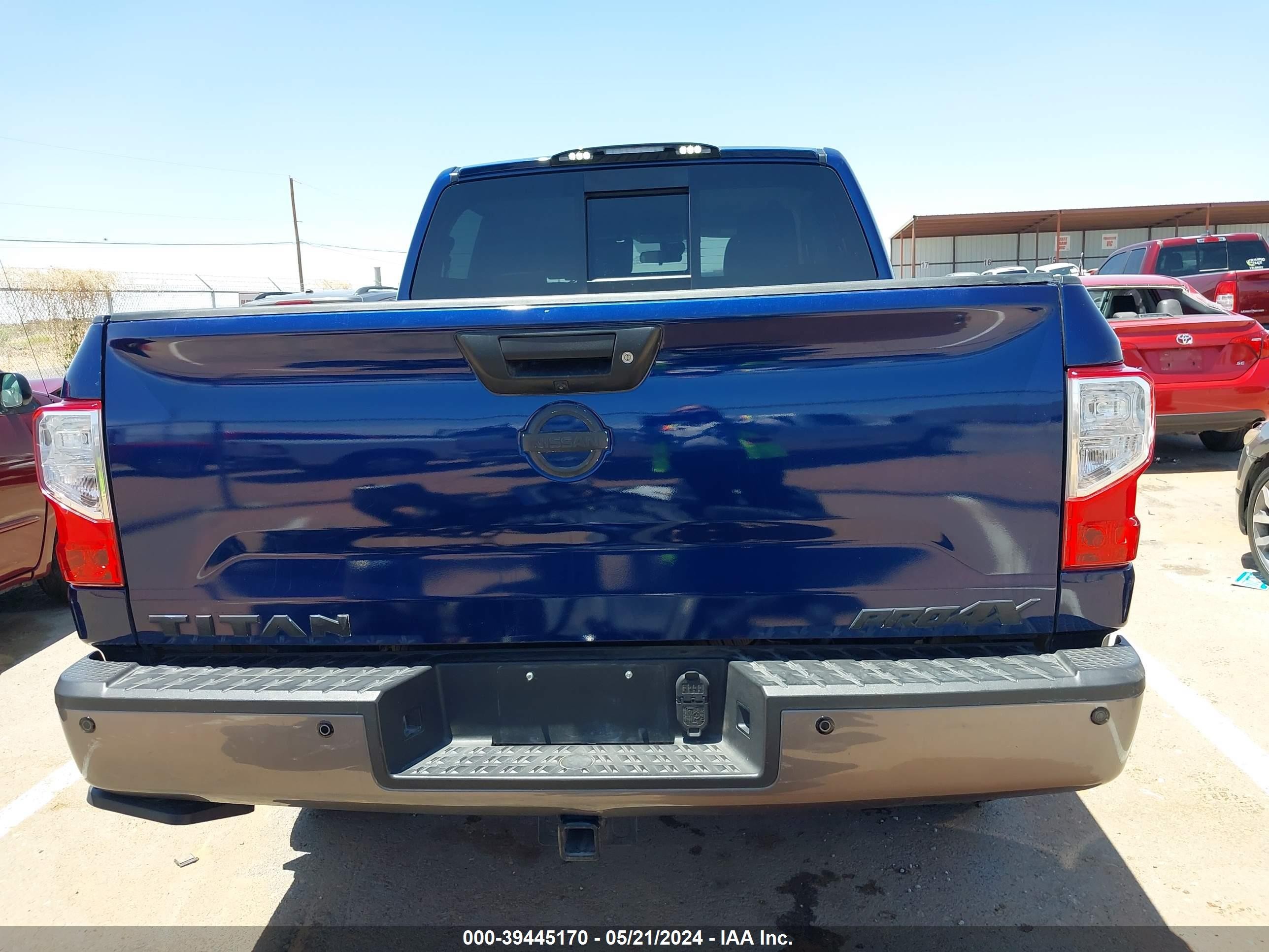 Photo 16 VIN: 1N6AA1E53HN559243 - NISSAN TITAN 