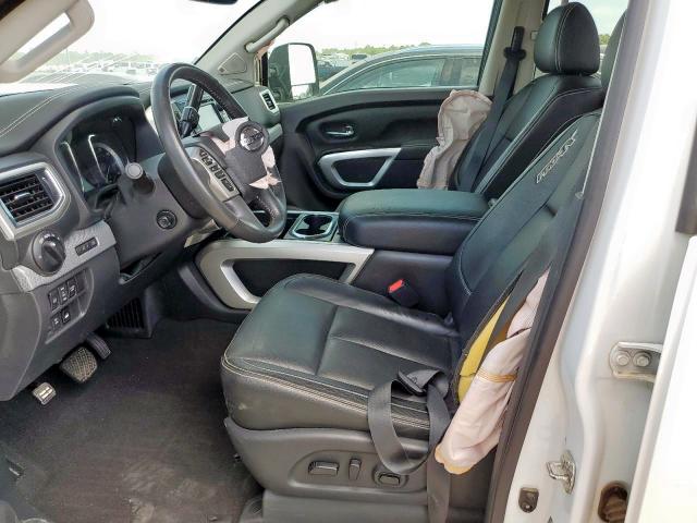 Photo 4 VIN: 1N6AA1E53JN513269 - NISSAN TITAN SV 