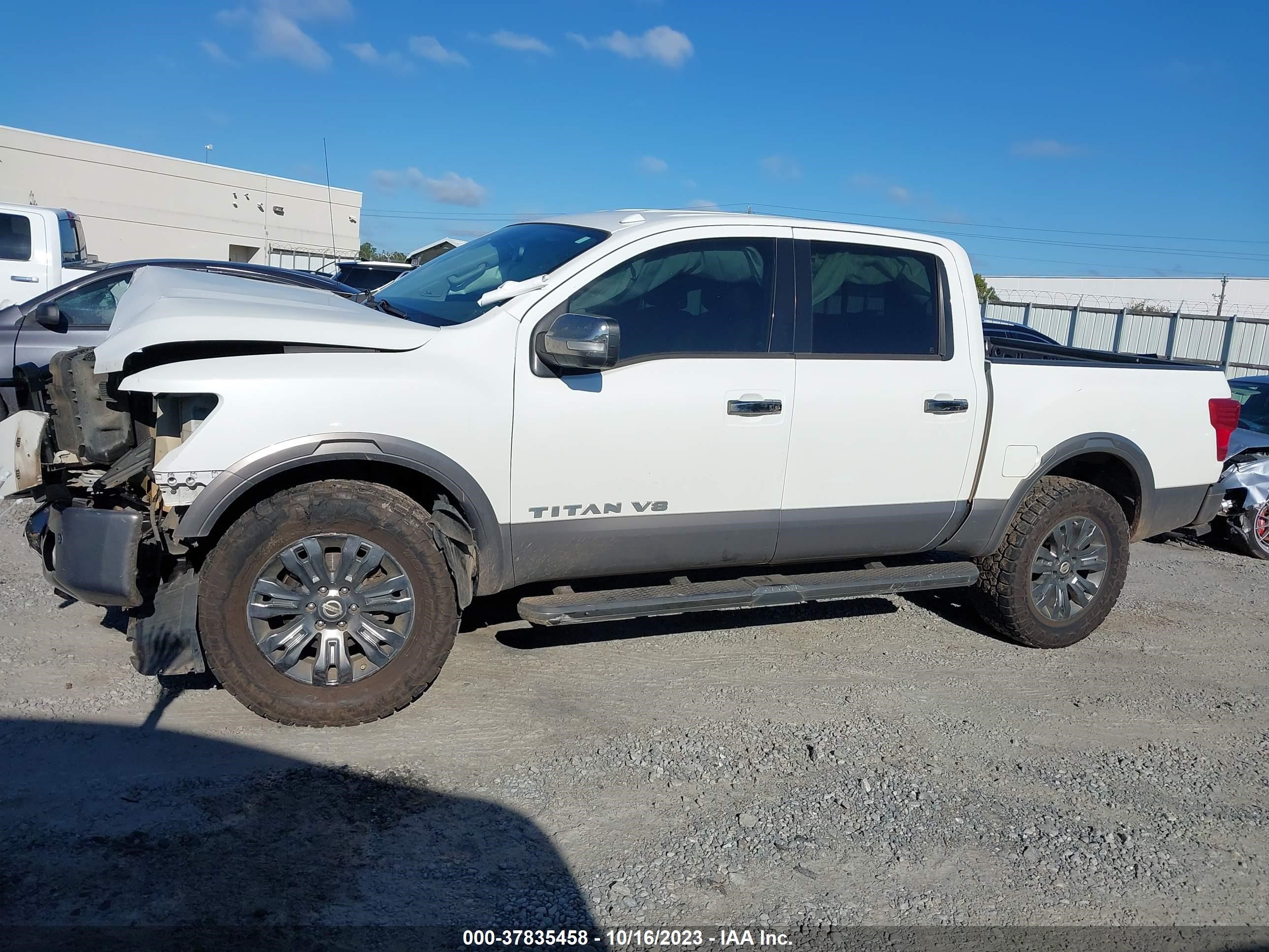 Photo 13 VIN: 1N6AA1E53KN524290 - NISSAN TITAN 