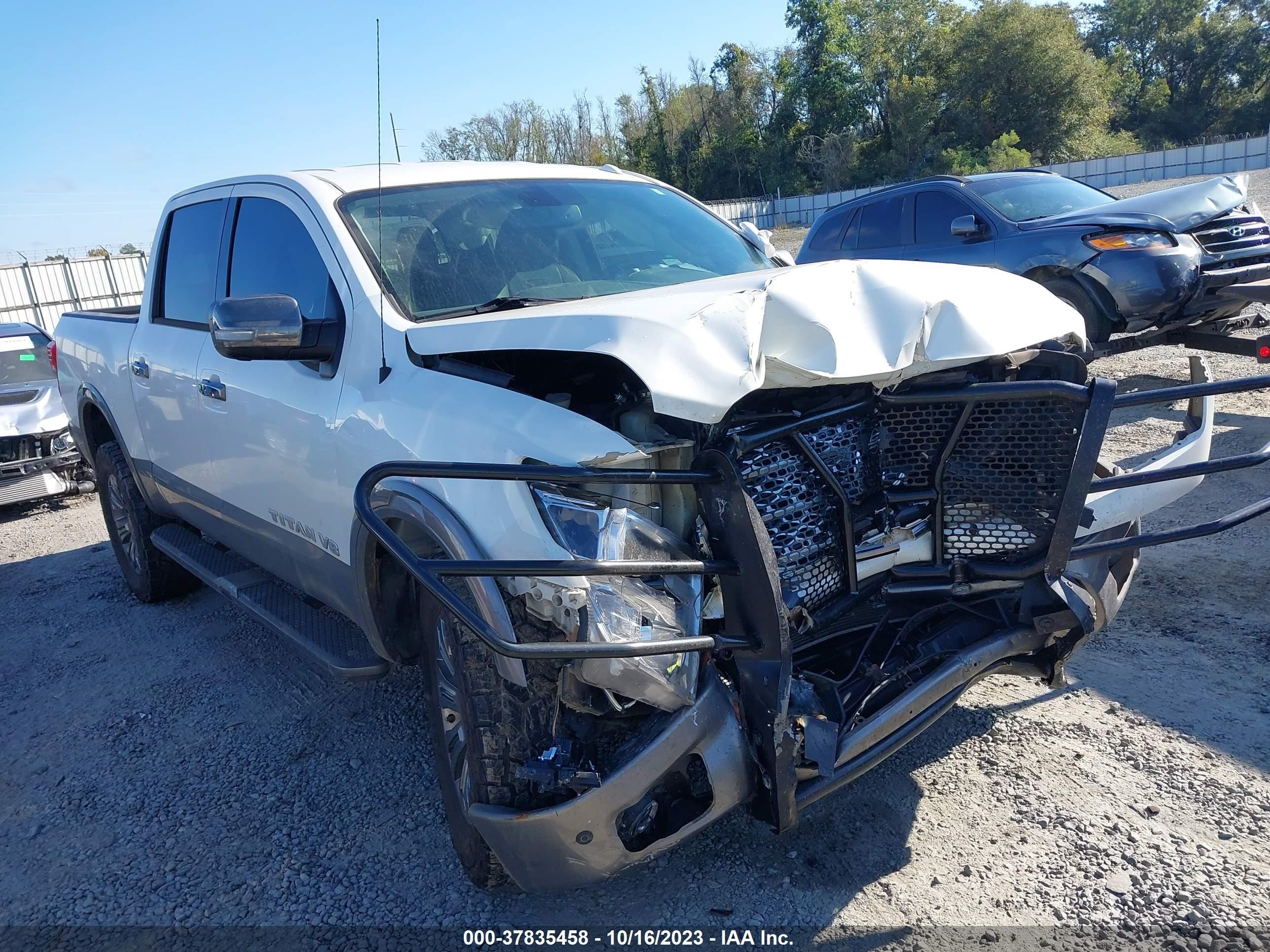 Photo 5 VIN: 1N6AA1E53KN524290 - NISSAN TITAN 