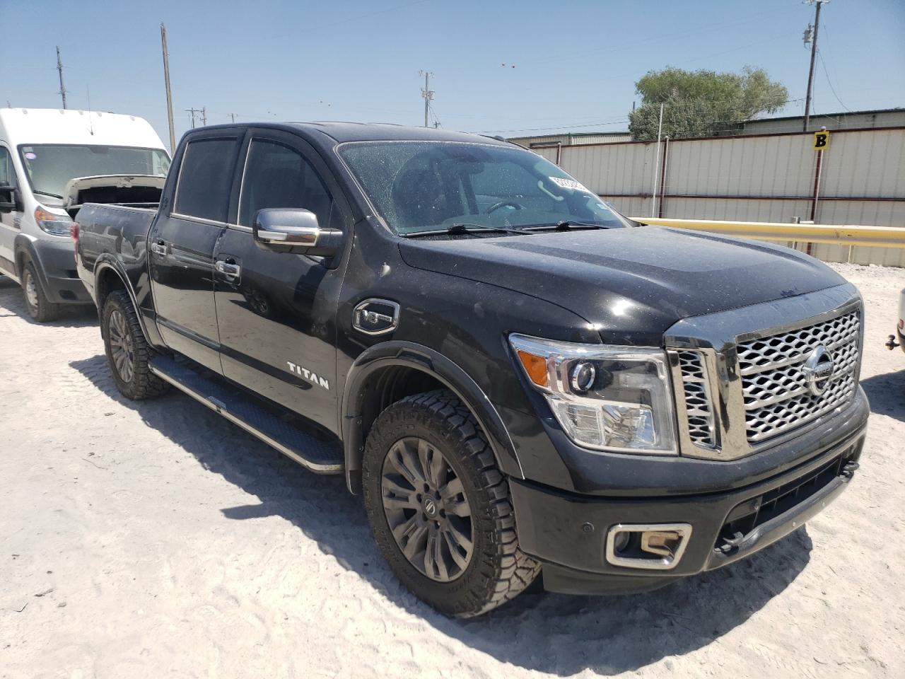 Photo 3 VIN: 1N6AA1E54HN571613 - NISSAN TITAN 