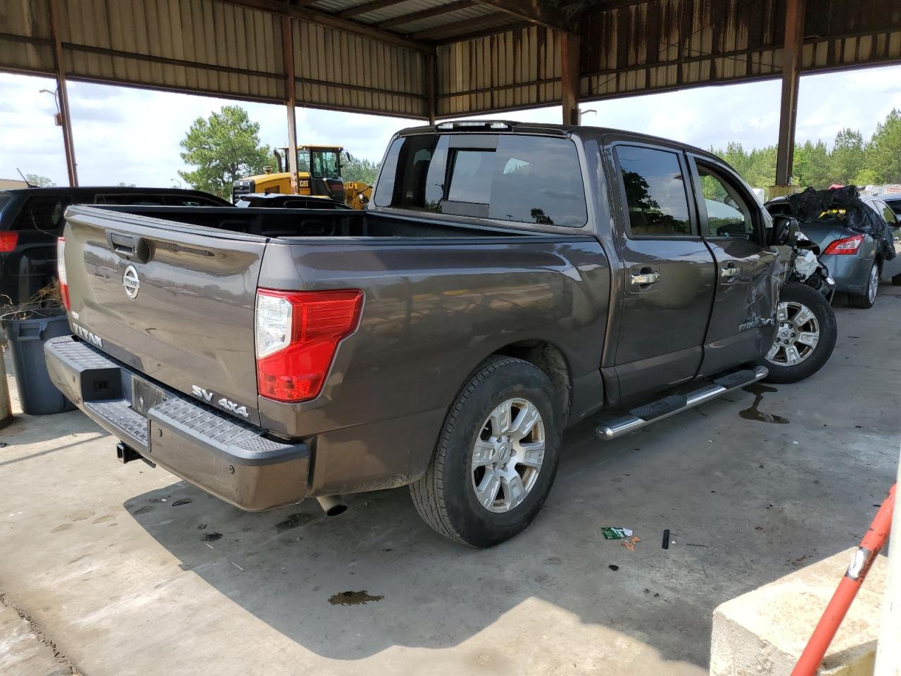 Photo 2 VIN: 1N6AA1E54JN523390 - NISSAN TITAN 