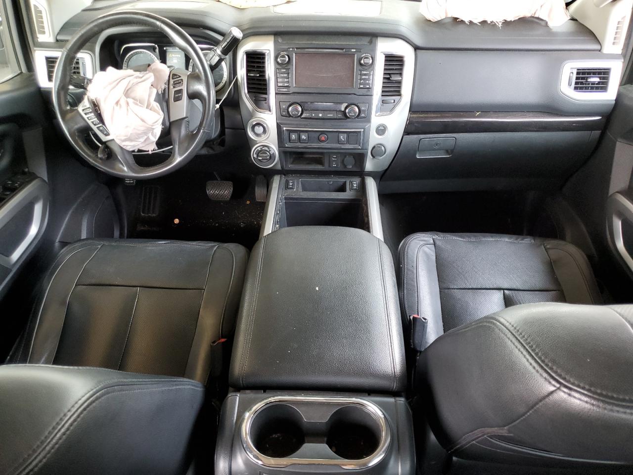 Photo 7 VIN: 1N6AA1E54JN523390 - NISSAN TITAN 