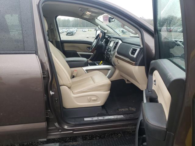 Photo 4 VIN: 1N6AA1E55JN511992 - NISSAN TITAN SV 