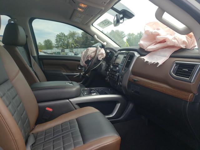 Photo 4 VIN: 1N6AA1E55JN517856 - NISSAN TITAN SV 