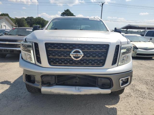 Photo 4 VIN: 1N6AA1E56HN516743 - NISSAN TITAN SV 