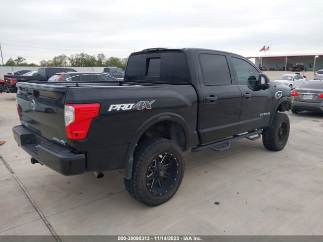 Photo 3 VIN: 1N6AA1E56HN552576 - NISSAN TITAN 