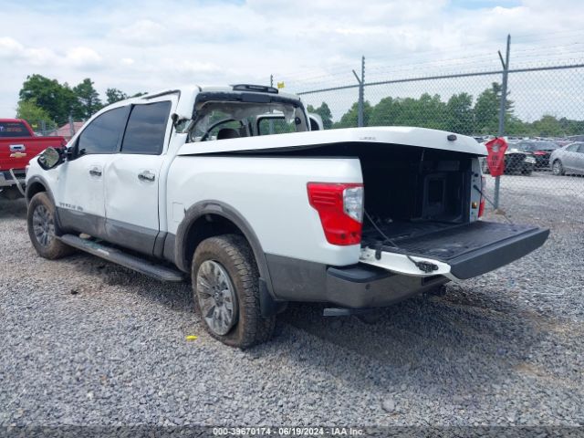 Photo 2 VIN: 1N6AA1E56JN545374 - NISSAN TITAN 