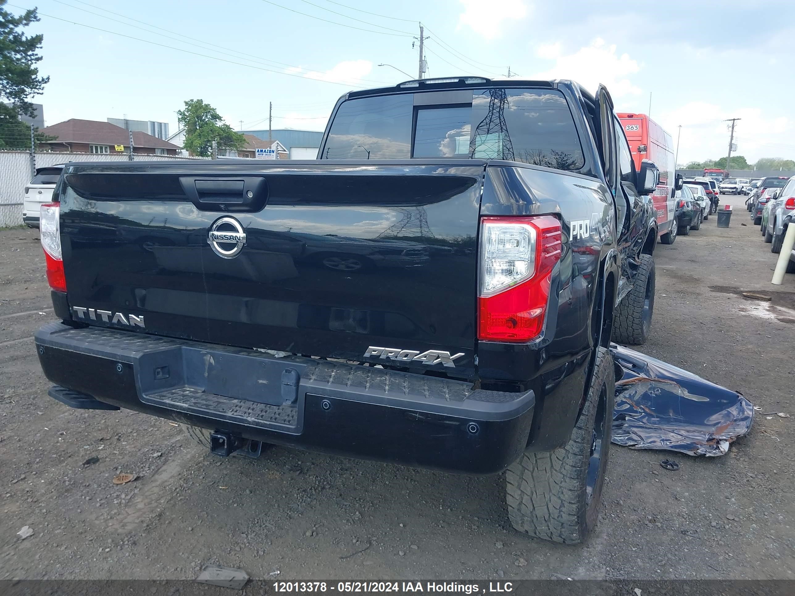 Photo 3 VIN: 1N6AA1E56KN526552 - NISSAN TITAN 