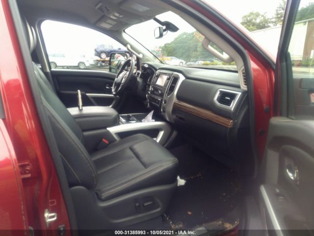 Photo 4 VIN: 1N6AA1E57JN512495 - NISSAN TITAN 