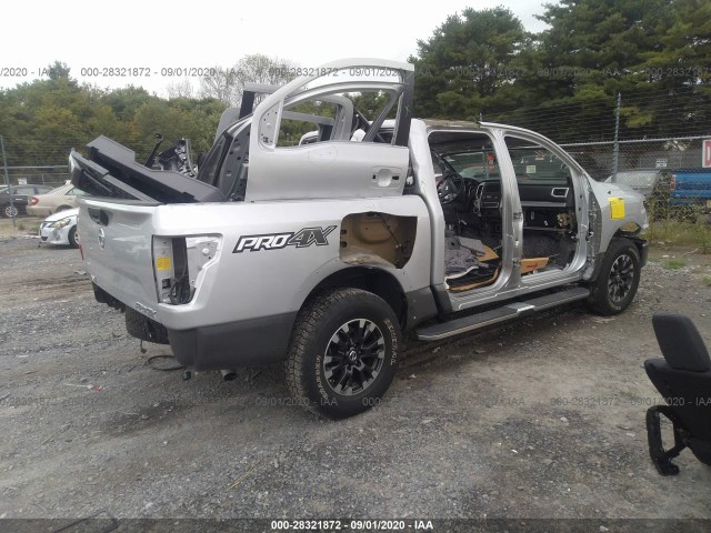 Photo 3 VIN: 1N6AA1E58KN504035 - NISSAN TITAN 