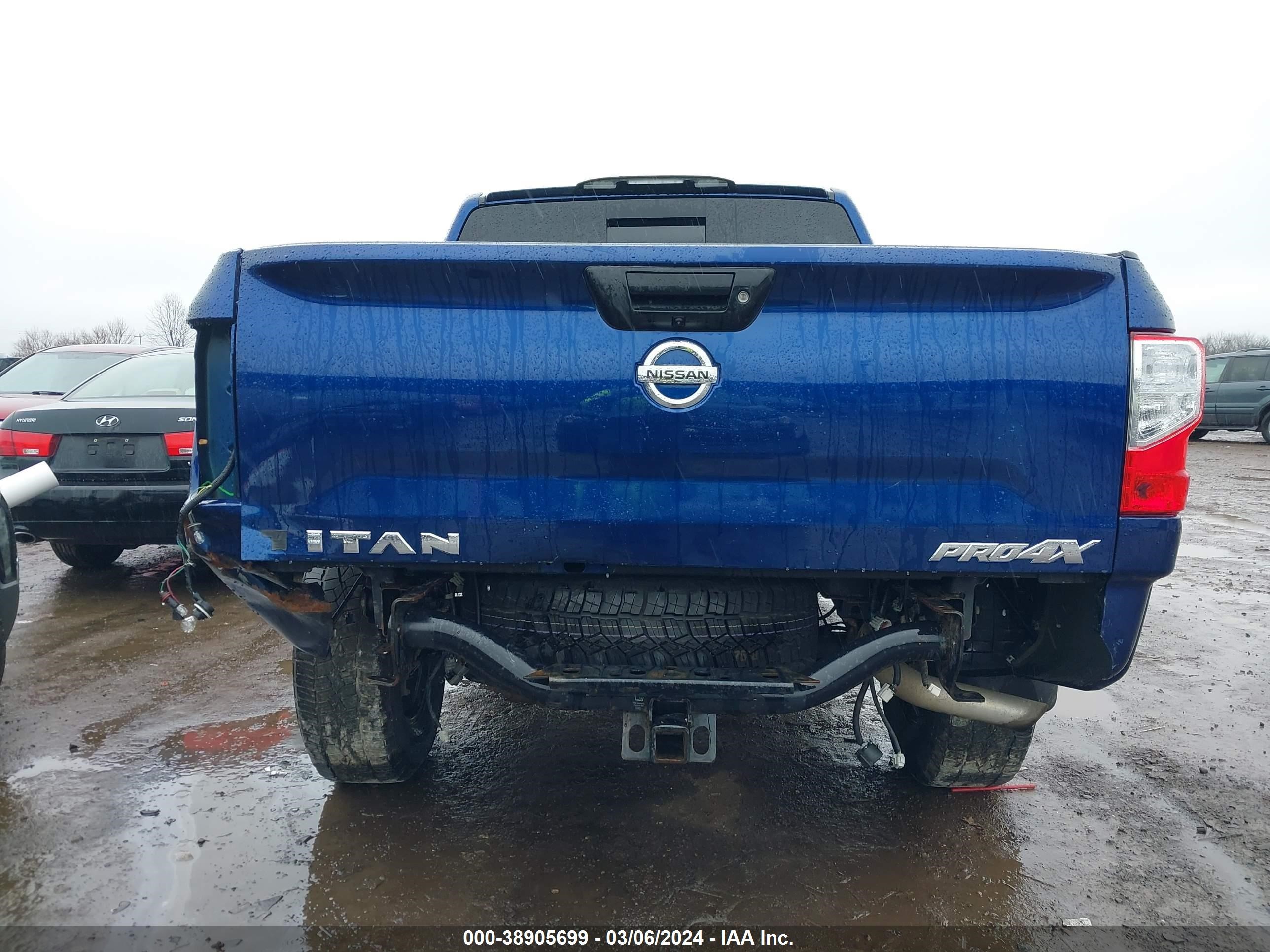 Photo 16 VIN: 1N6AA1E58KN506805 - NISSAN TITAN 