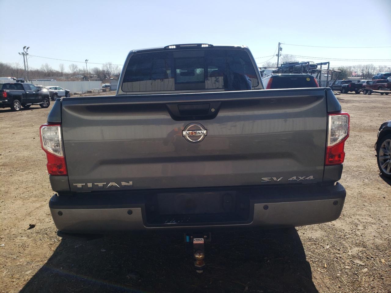 Photo 5 VIN: 1N6AA1E58KN511762 - NISSAN TITAN 