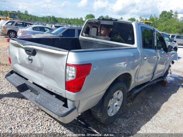 Photo 3 VIN: 1N6AA1E59JN504947 - NISSAN TITAN 