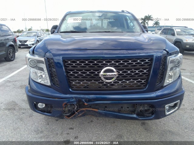 Photo 5 VIN: 1N6AA1E59JN512398 - NISSAN TITAN 