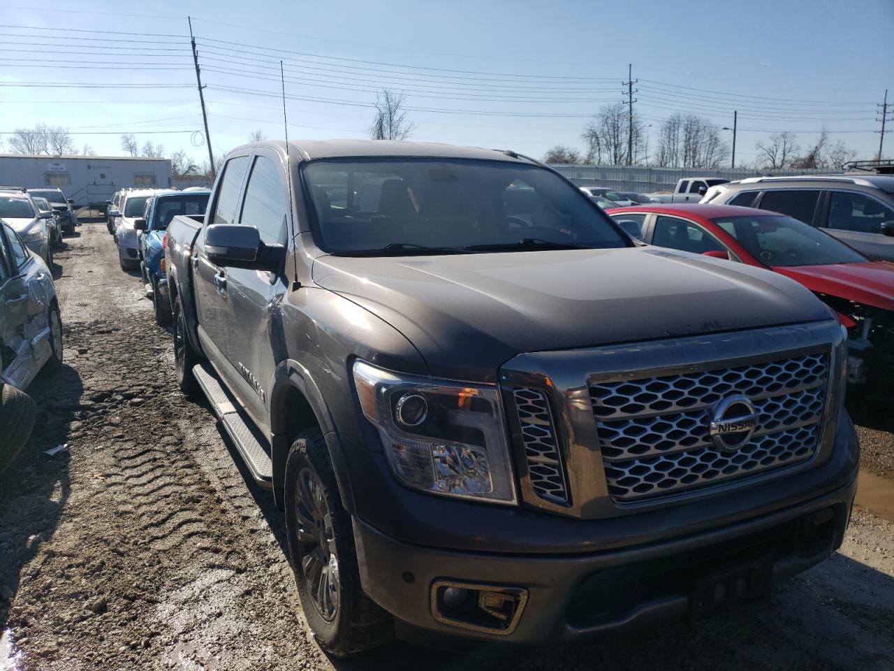 Photo 3 VIN: 1N6AA1E59JN513437 - NISSAN TITAN 