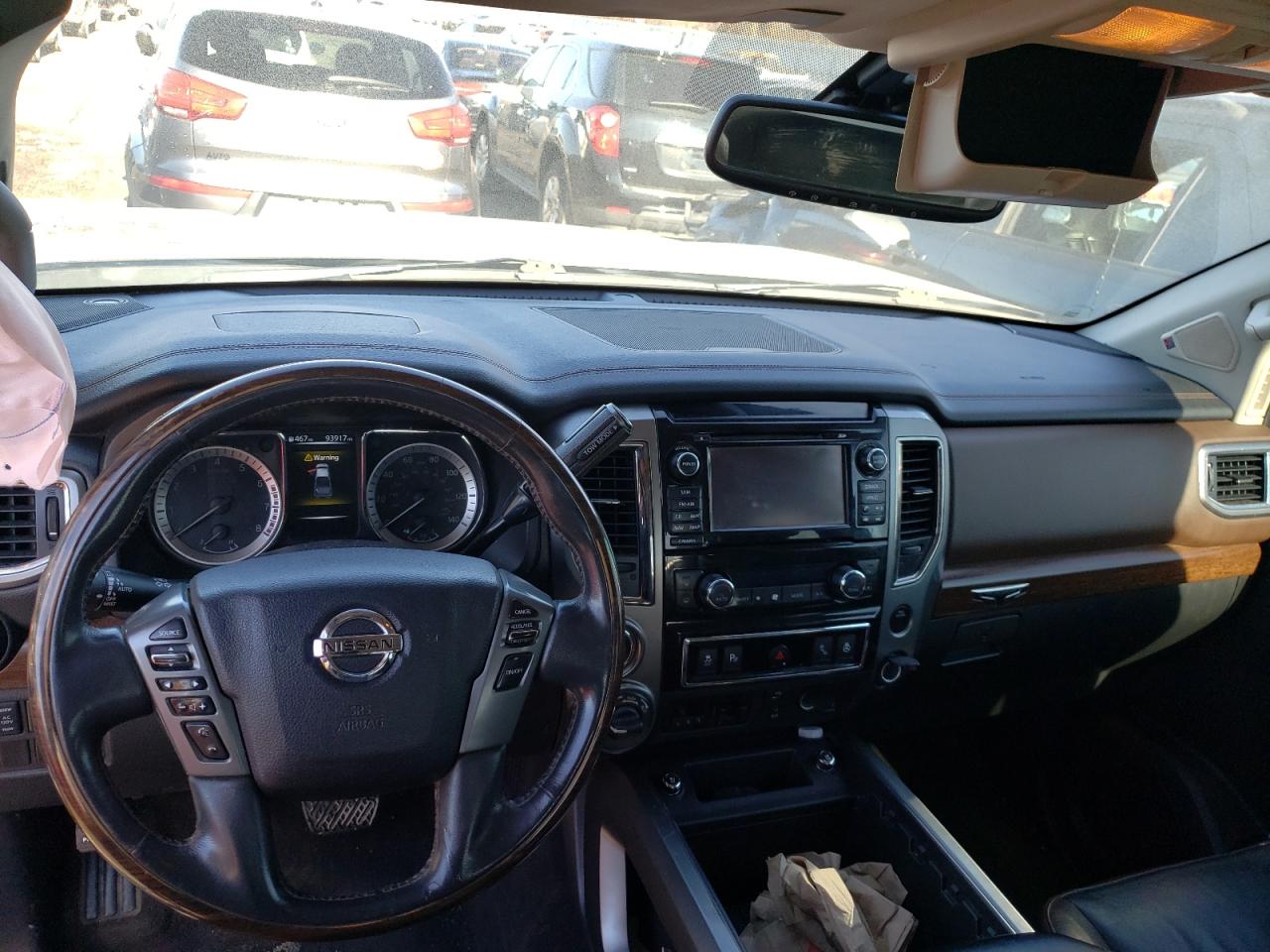 Photo 7 VIN: 1N6AA1E59JN513437 - NISSAN TITAN 