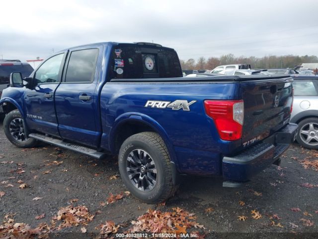 Photo 2 VIN: 1N6AA1E59JN517908 - NISSAN TITAN 