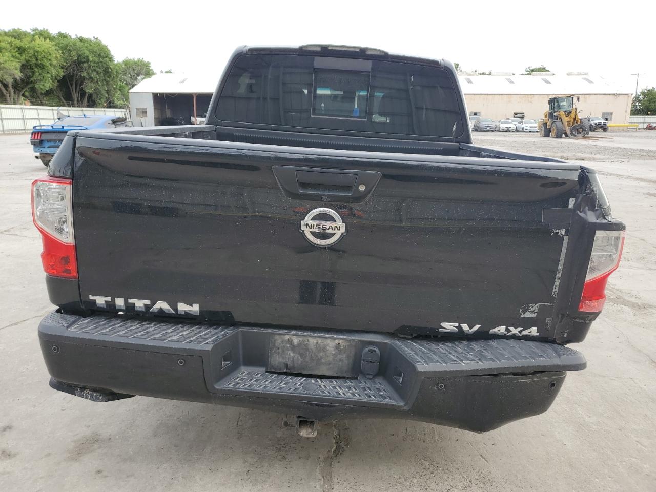 Photo 5 VIN: 1N6AA1E59JN544770 - NISSAN TITAN 