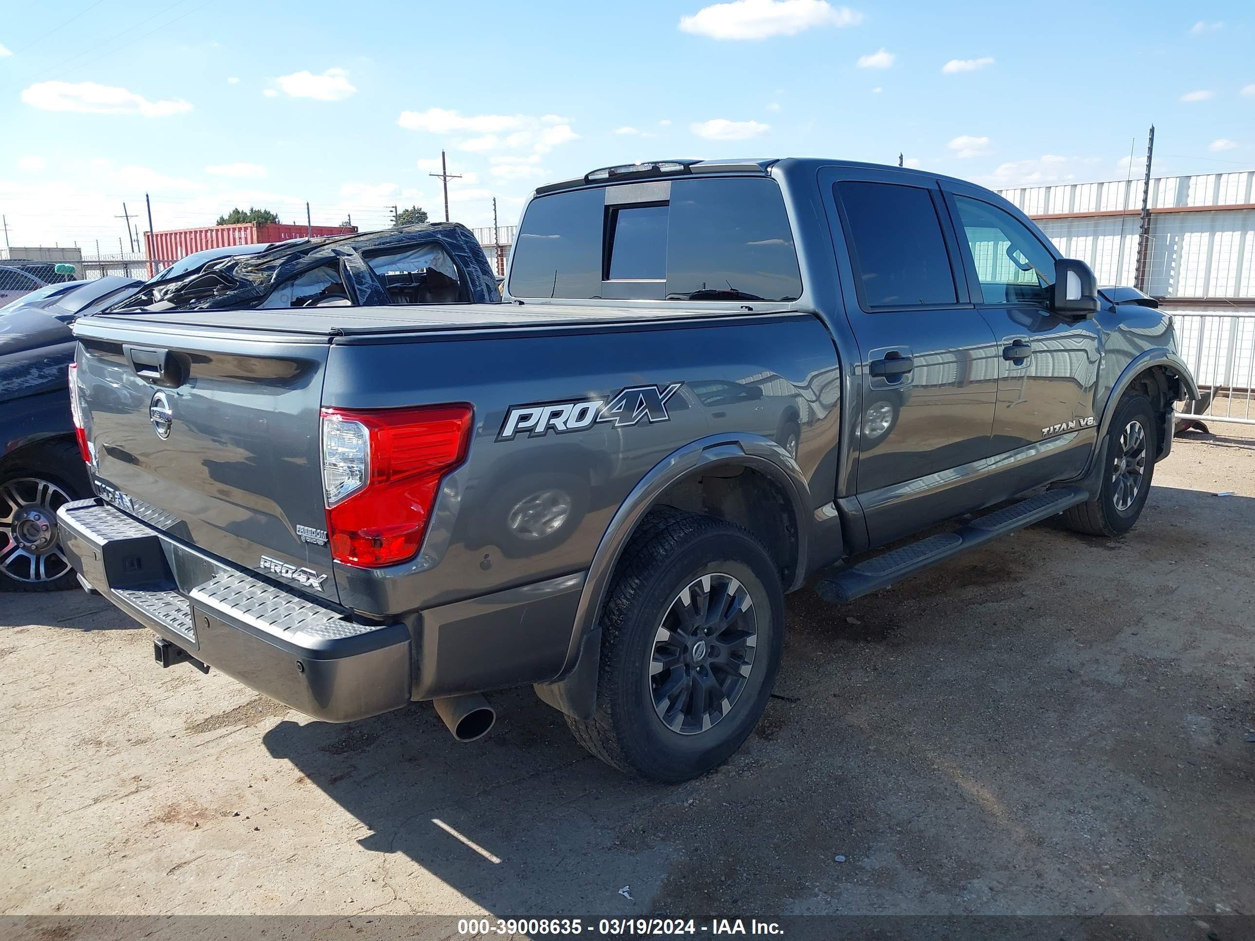 Photo 3 VIN: 1N6AA1E59KN511494 - NISSAN TITAN 