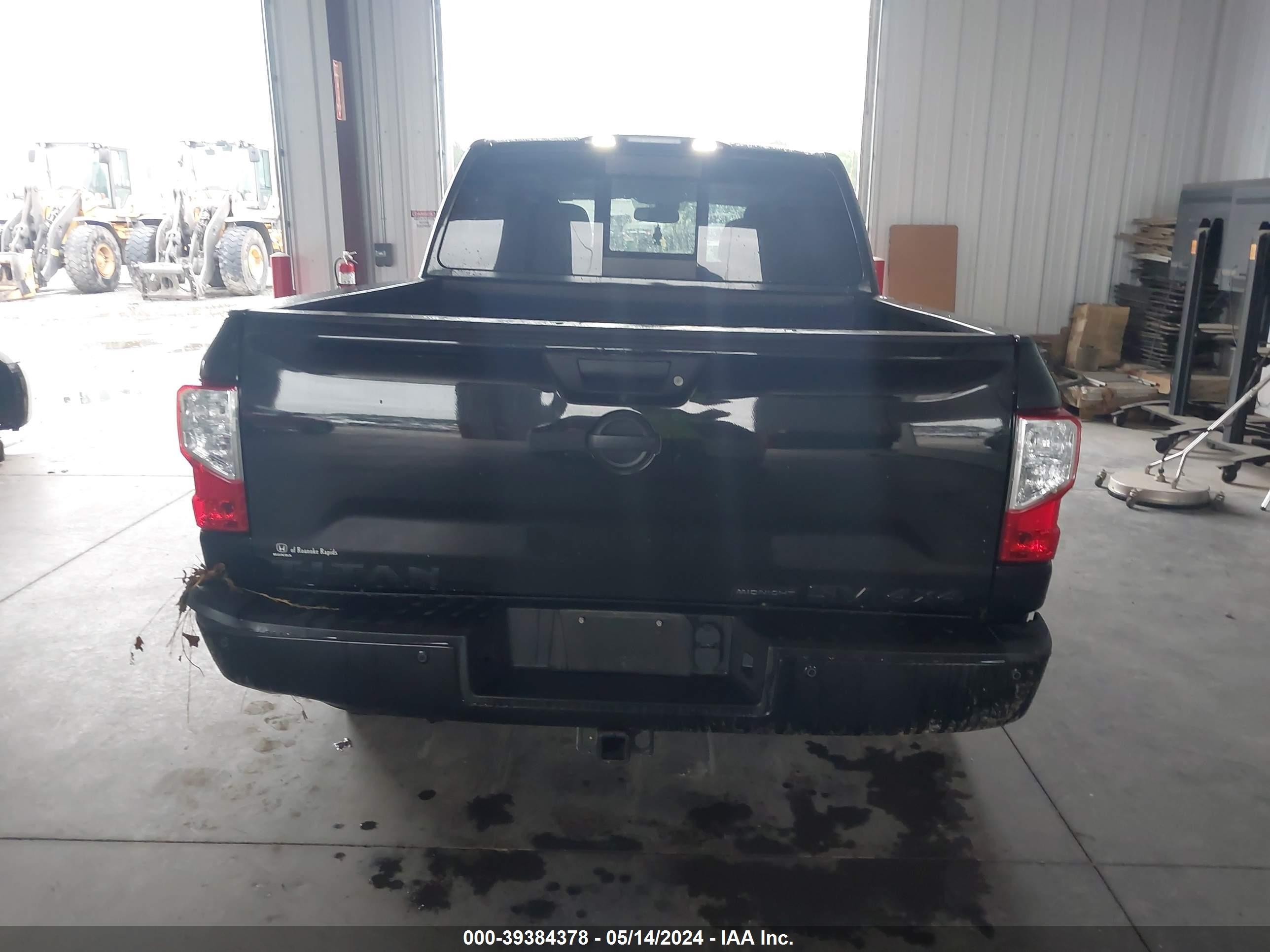 Photo 15 VIN: 1N6AA1E59KN535083 - NISSAN TITAN 