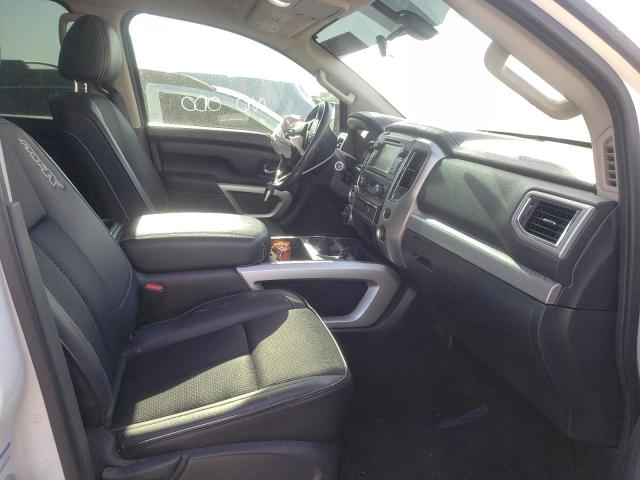 Photo 4 VIN: 1N6AA1E5XHN532203 - NISSAN TITAN SV 