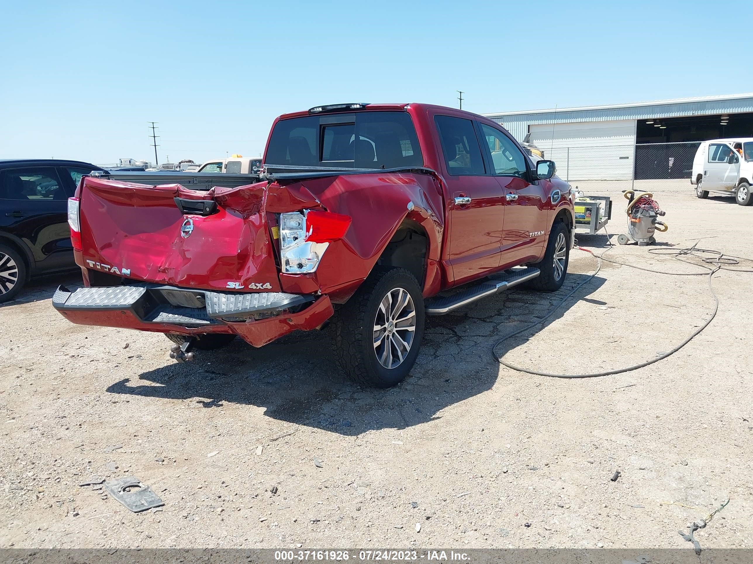 Photo 3 VIN: 1N6AA1E5XHN538776 - NISSAN TITAN 