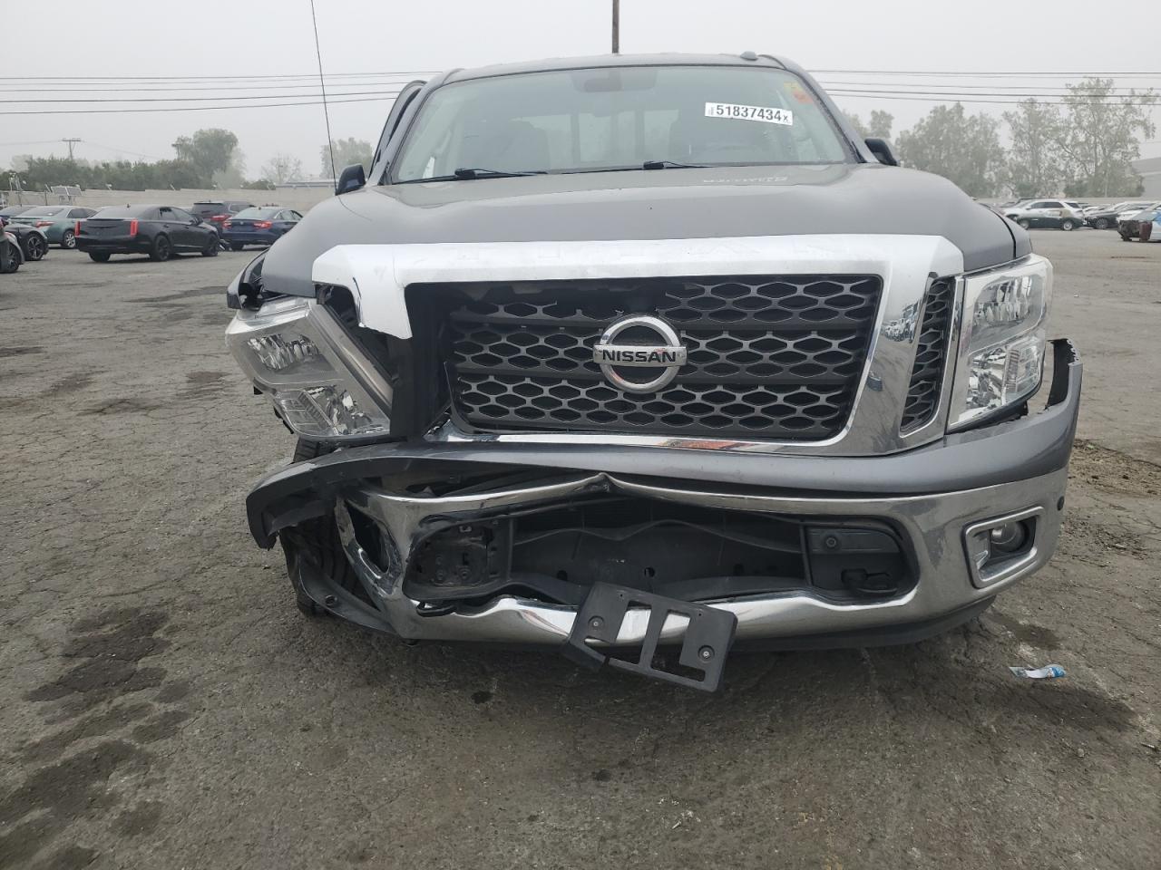 Photo 4 VIN: 1N6AA1E5XHN572197 - NISSAN TITAN 