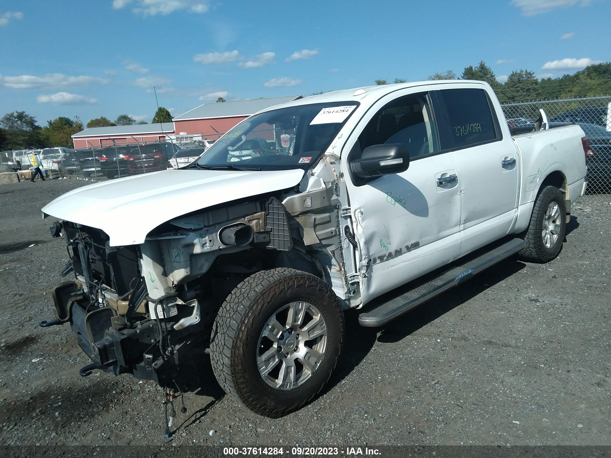 Photo 1 VIN: 1N6AA1E5XJN509333 - NISSAN TITAN 