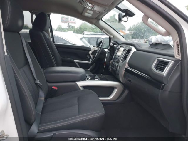 Photo 4 VIN: 1N6AA1E5XJN545412 - NISSAN TITAN 