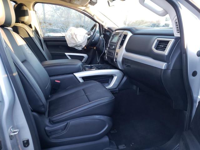 Photo 4 VIN: 1N6AA1E5XKN506742 - NISSAN TITAN SV 