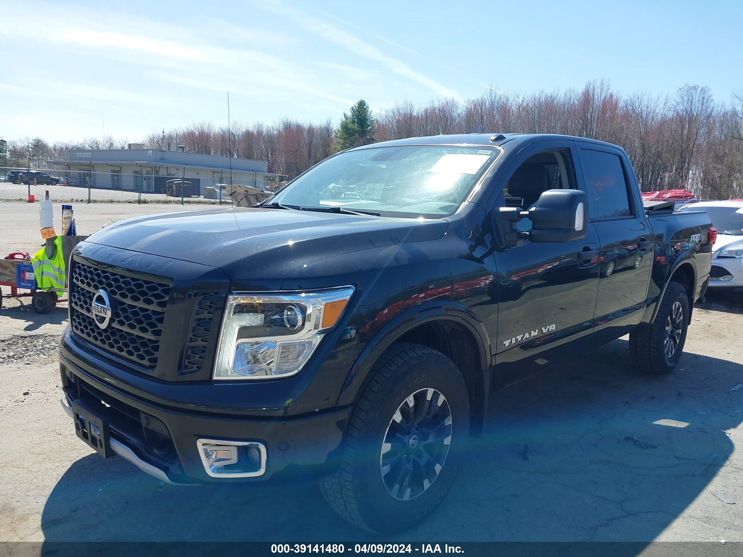 Photo 1 VIN: 1N6AA1E5XKN515232 - NISSAN TITAN 