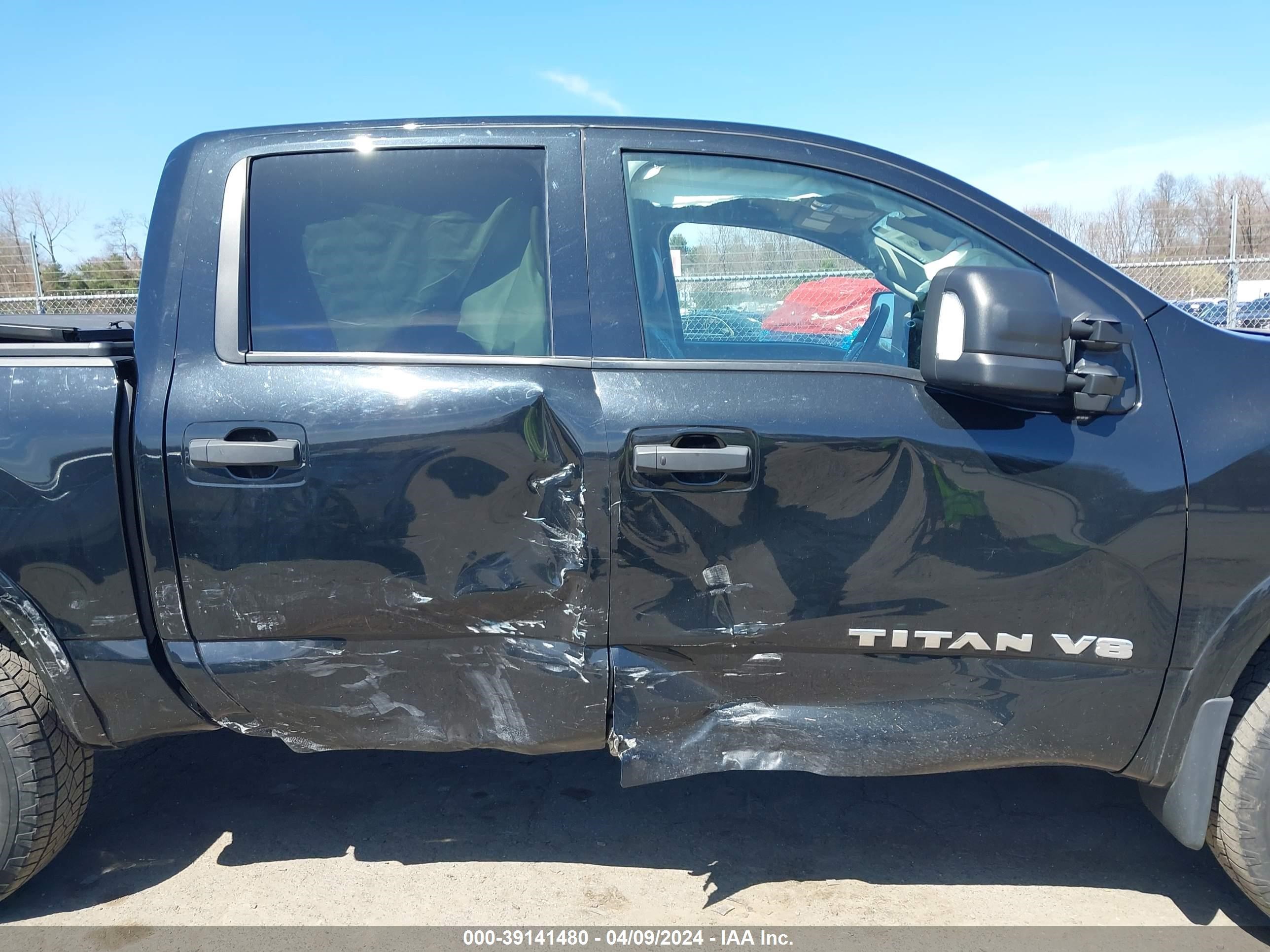 Photo 12 VIN: 1N6AA1E5XKN515232 - NISSAN TITAN 