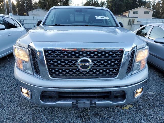 Photo 4 VIN: 1N6AA1E60HN564408 - NISSAN TITAN 