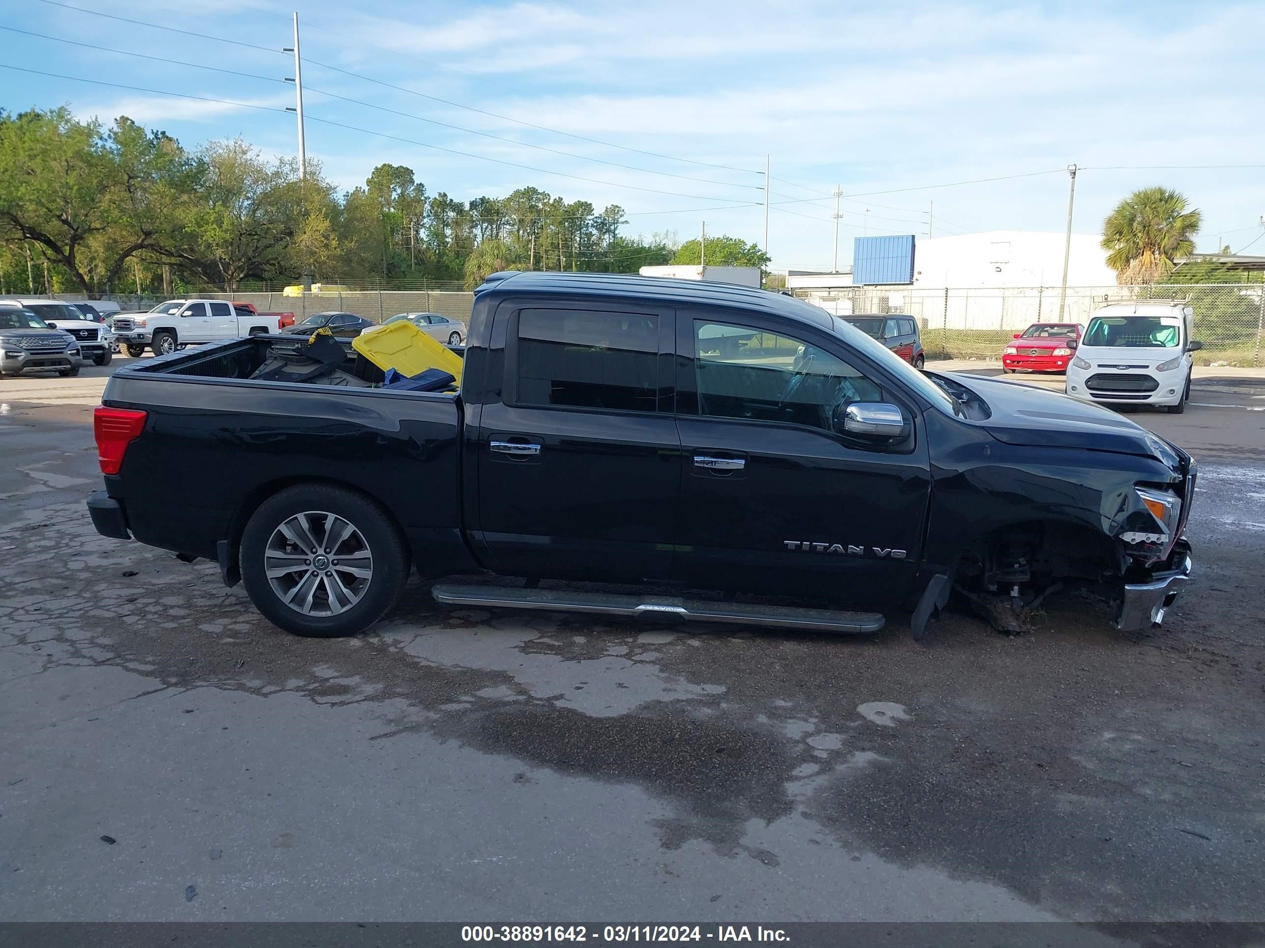 Photo 11 VIN: 1N6AA1E60KN508640 - NISSAN TITAN 