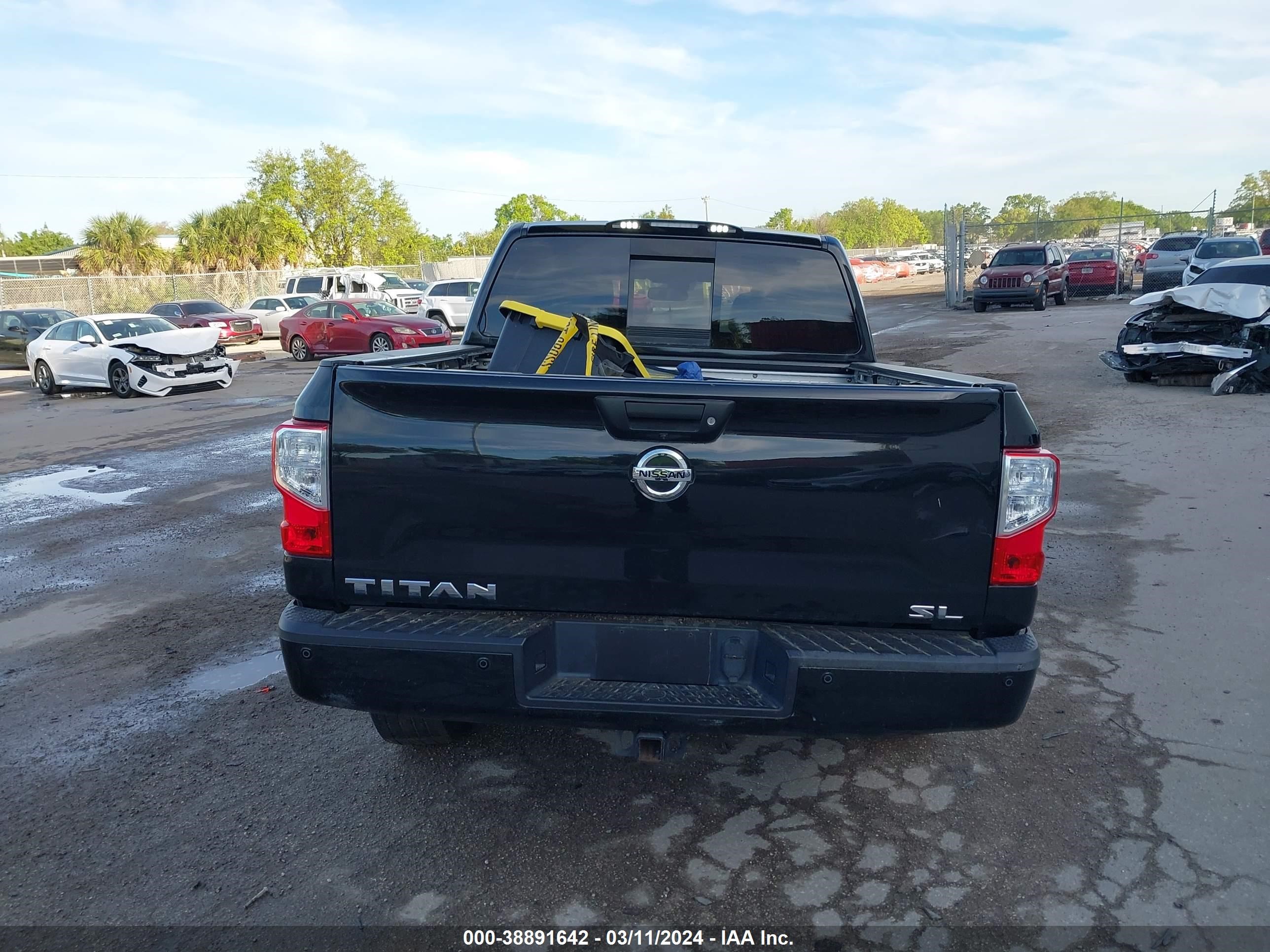 Photo 14 VIN: 1N6AA1E60KN508640 - NISSAN TITAN 