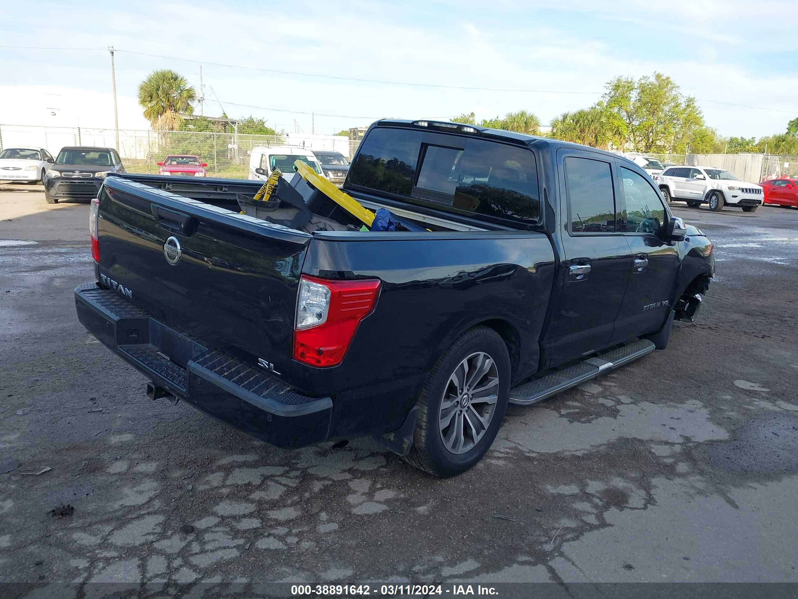 Photo 3 VIN: 1N6AA1E60KN508640 - NISSAN TITAN 