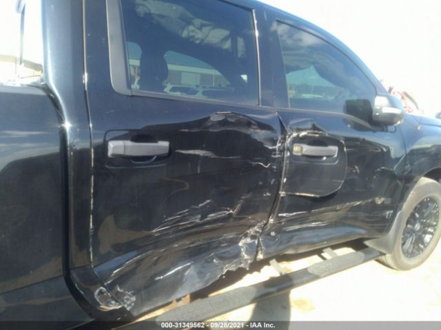 Photo 5 VIN: 1N6AA1E61JN516650 - NISSAN TITAN 