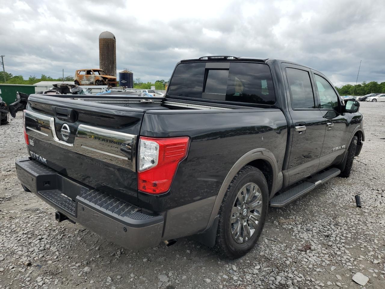 Photo 2 VIN: 1N6AA1E61KN532090 - NISSAN TITAN 