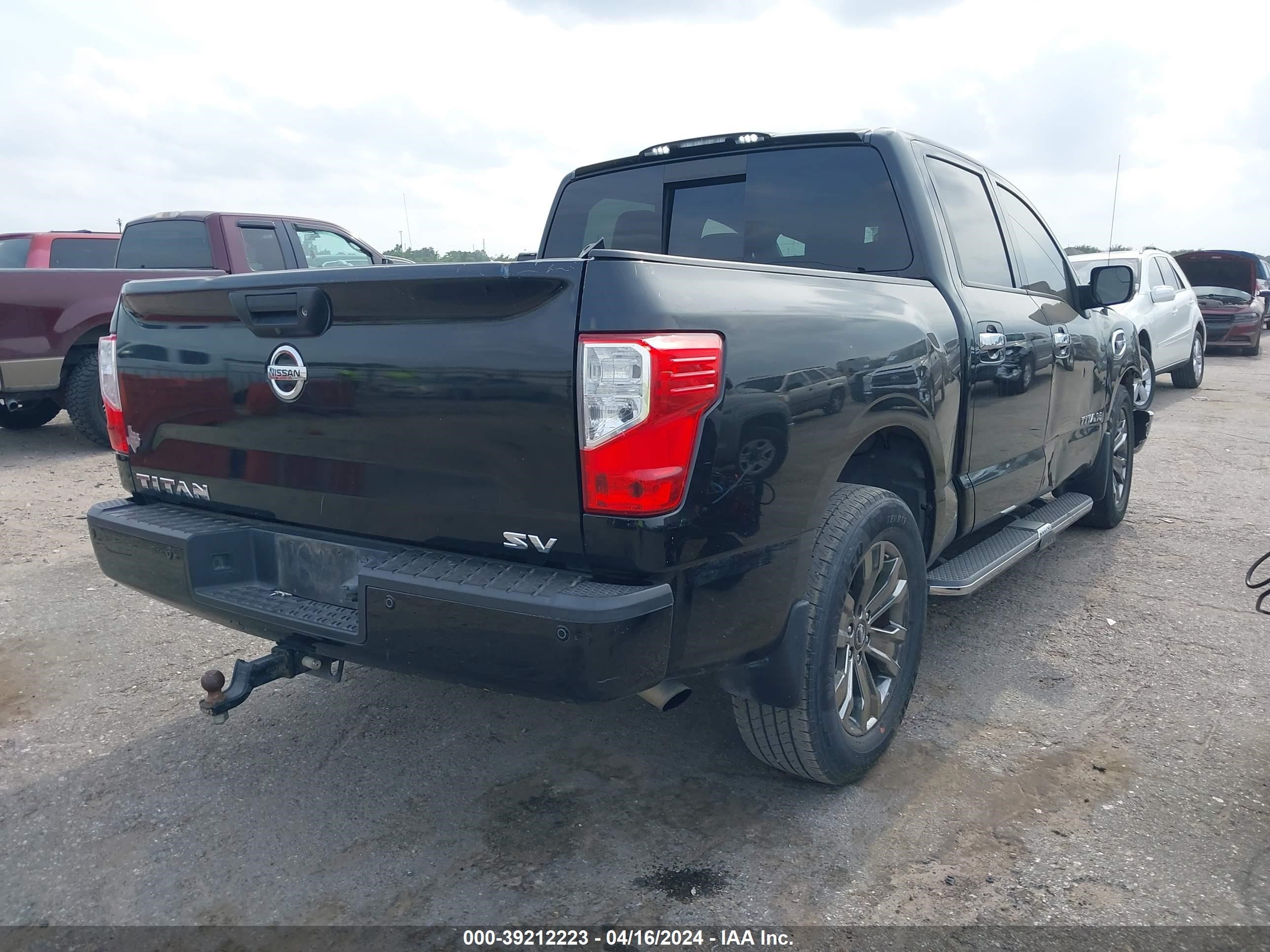 Photo 3 VIN: 1N6AA1E63HN559266 - NISSAN TITAN 