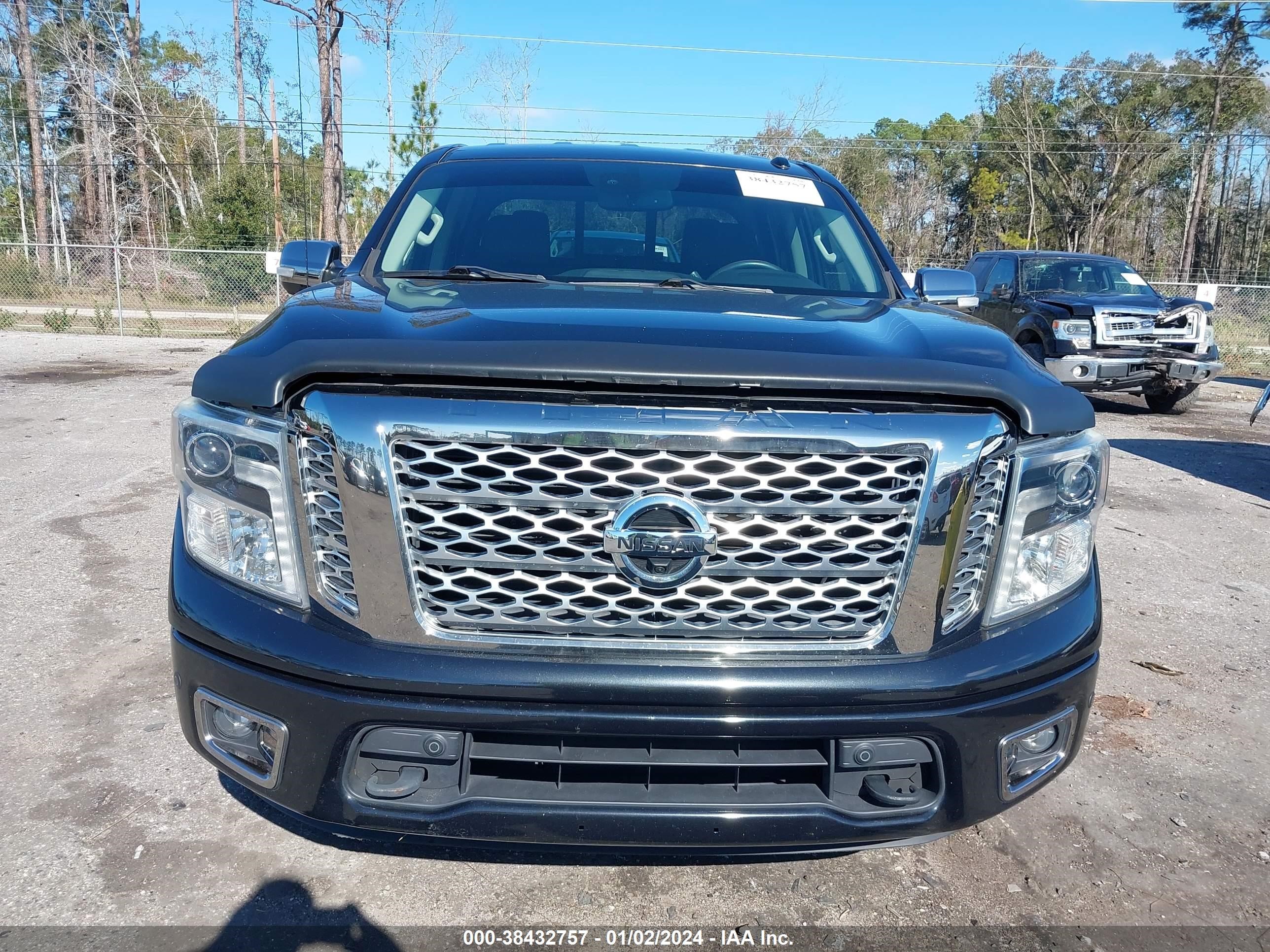 Photo 5 VIN: 1N6AA1E64HN505264 - NISSAN TITAN 