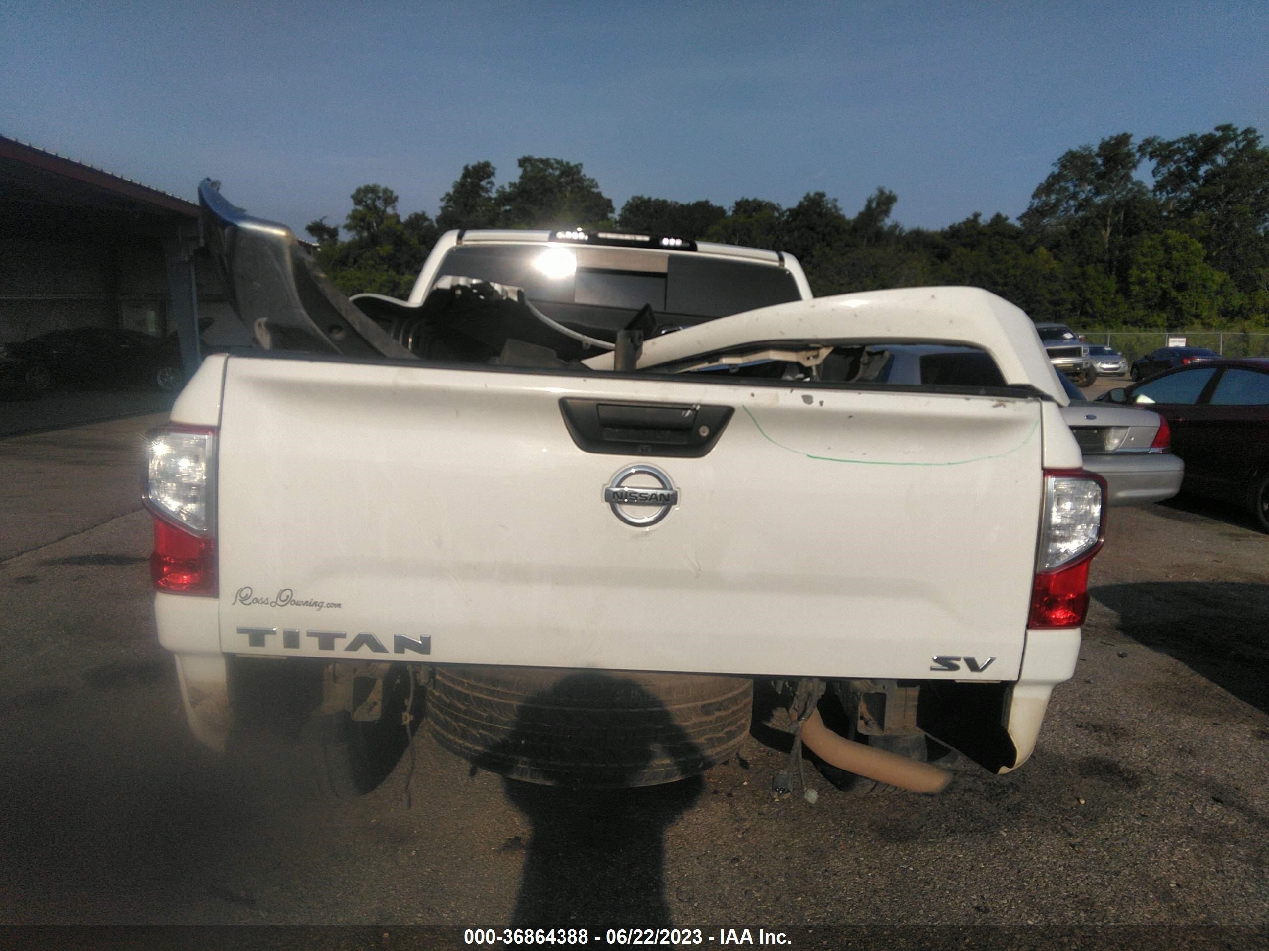 Photo 15 VIN: 1N6AA1E64HN534733 - NISSAN TITAN 