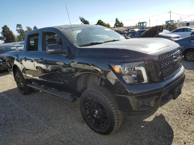 Photo 3 VIN: 1N6AA1E64JN538061 - NISSAN TITAN 