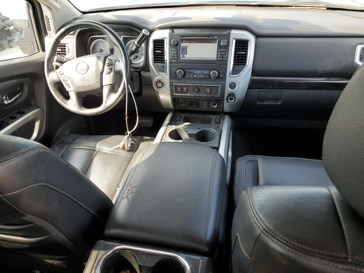 Photo 7 VIN: 1N6AA1E65HN501806 - NISSAN TITAN 