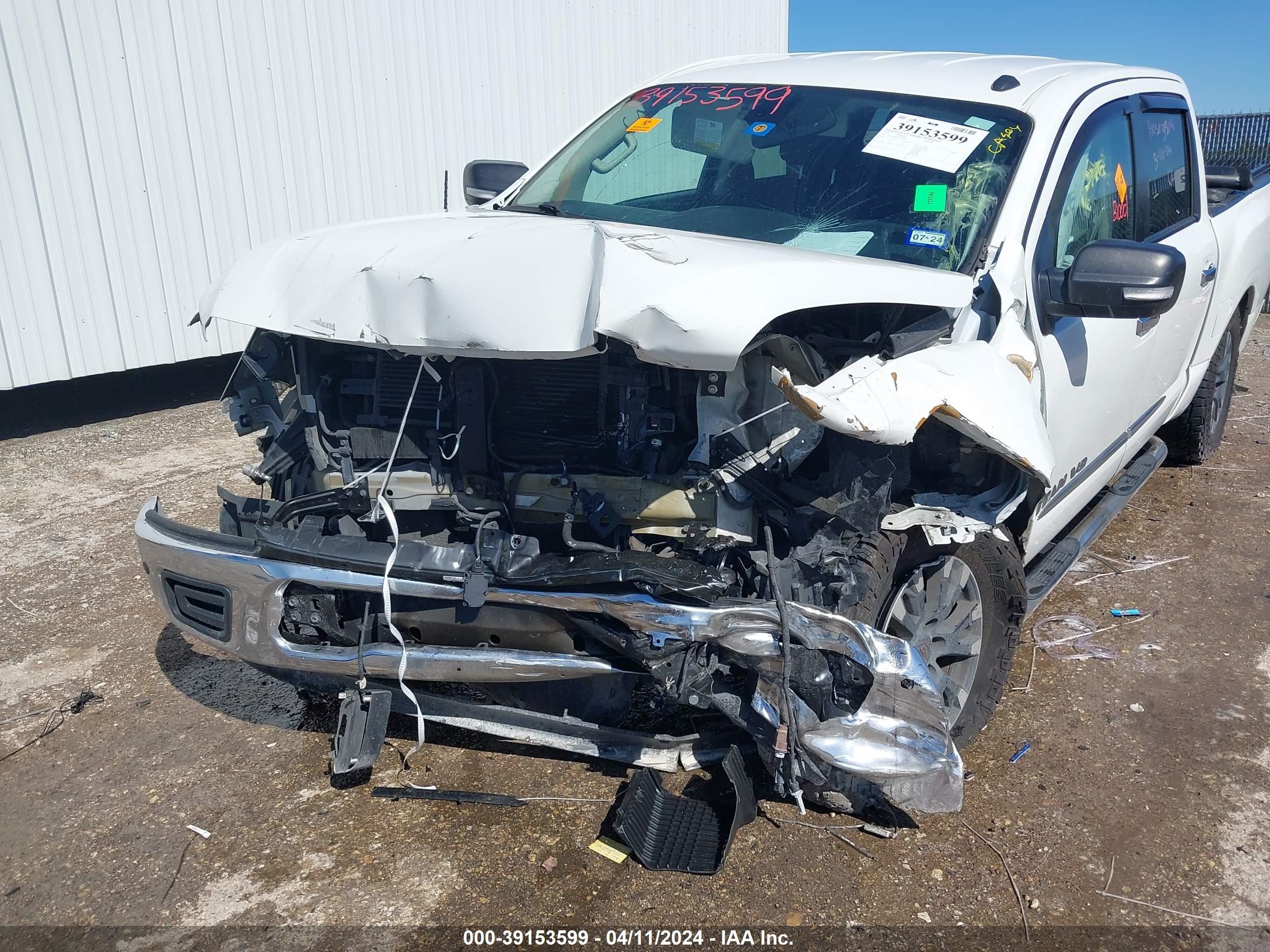 Photo 5 VIN: 1N6AA1E65KN527944 - NISSAN TITAN 