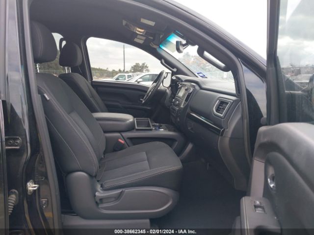 Photo 4 VIN: 1N6AA1E66JN516210 - NISSAN TITAN 