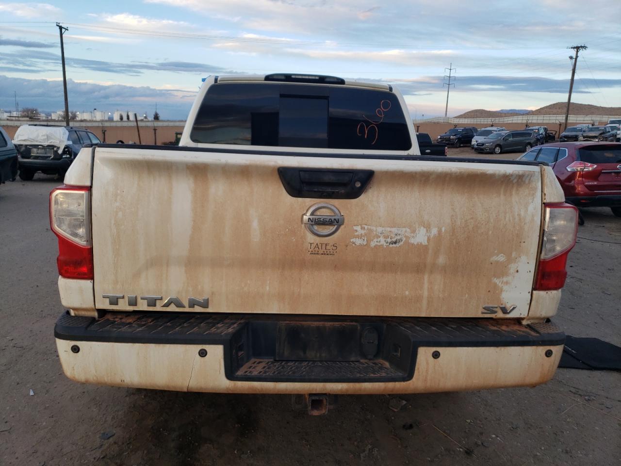 Photo 5 VIN: 1N6AA1E66JN543780 - NISSAN TITAN 