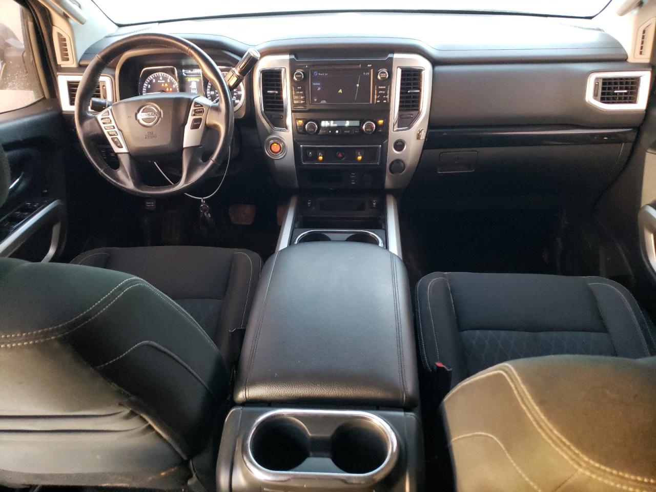 Photo 7 VIN: 1N6AA1E66JN543780 - NISSAN TITAN 