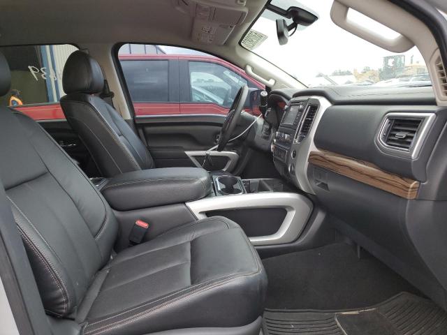 Photo 4 VIN: 1N6AA1E67HN511740 - NISSAN TITAN SV 